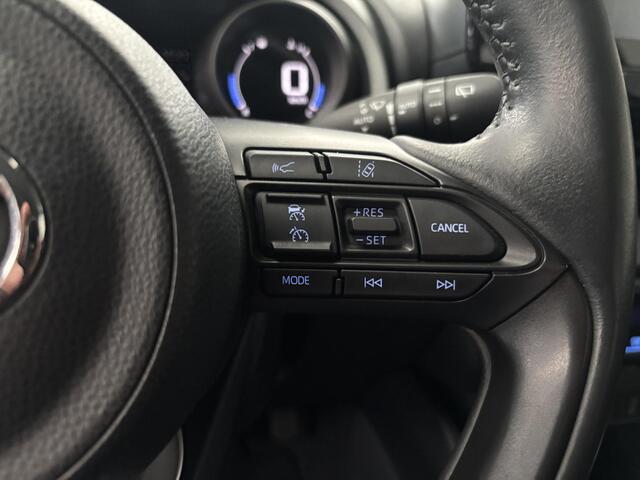 Toyota YARIS 1.5 Hybrid Dynamic APPLE CARPLAY/ANDROID AUTO, STOELVERWARMING!!!
