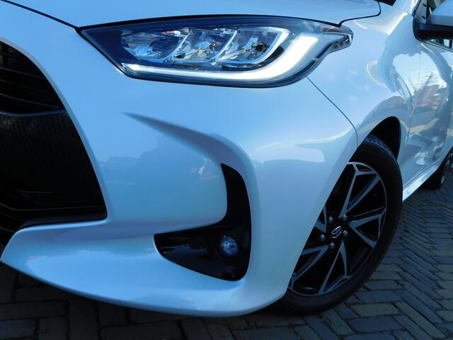 Toyota YARIS 1.5 Hybrid Dynamic
