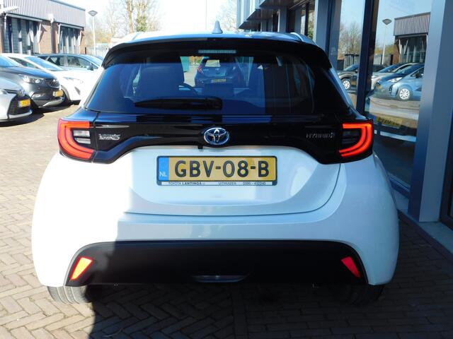 Toyota YARIS 1.5 Hybrid Dynamic