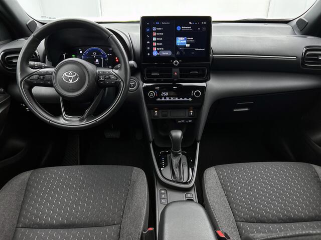 Toyota YARIS Cross 1.5 Hybrid 115 Dynamic + Winter Pakket | Stoel + Stuur + Voorruitverwarming | Facelift Model |