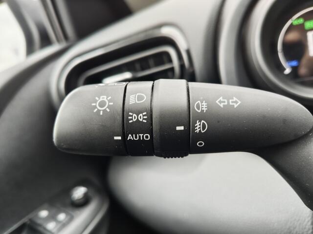 Toyota YARIS 1.5 Hybrid Dynamic | Keyless Entry | Stoelverwarming | Android A