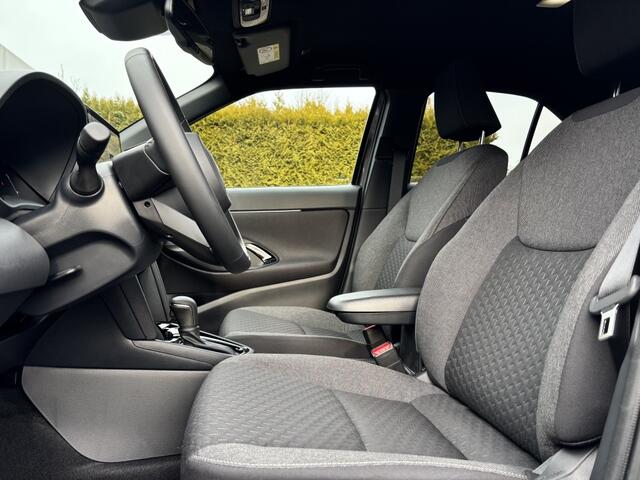 Toyota YARIS Cross 1.5 Hybrid 130 Dynamic | CarPlay | Park Assist | 17'' Lmv