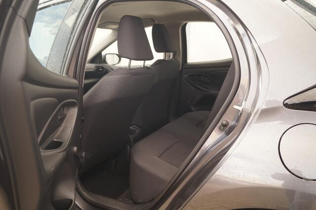 Toyota YARIS 1.5 VVT-i 125pk Active -AIRCO-CRUISE-CAM-