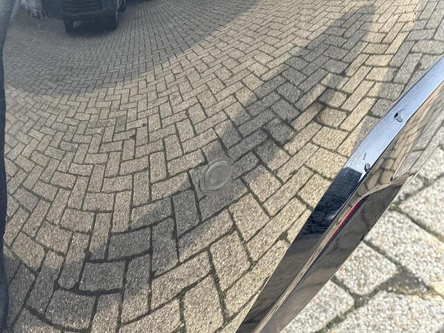 Toyota YARIS 1.5 Hybrid Executive **DODEHOEK DETECTIE/ STOELVERWARMING/ PARKEERSENSOREN/ GARANTIE**