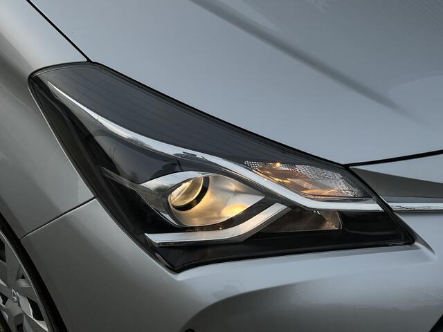 Toyota YARIS 1.5 VVT-i Active | Navi | Camera | Sport |