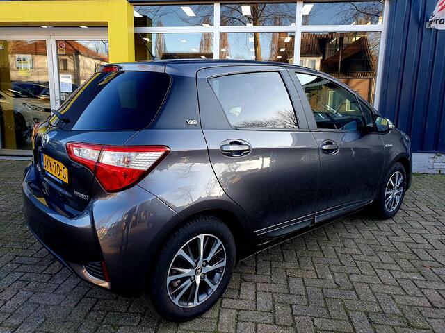 Toyota YARIS 1.5 Hybrid Dynamic All-in prijs!