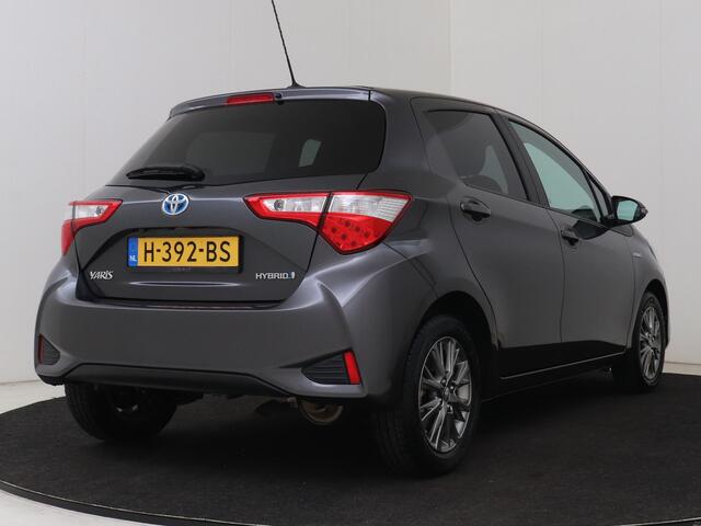 Toyota YARIS 1.5 Hybrid Dynamic Navigatie | dealeronderhouden |