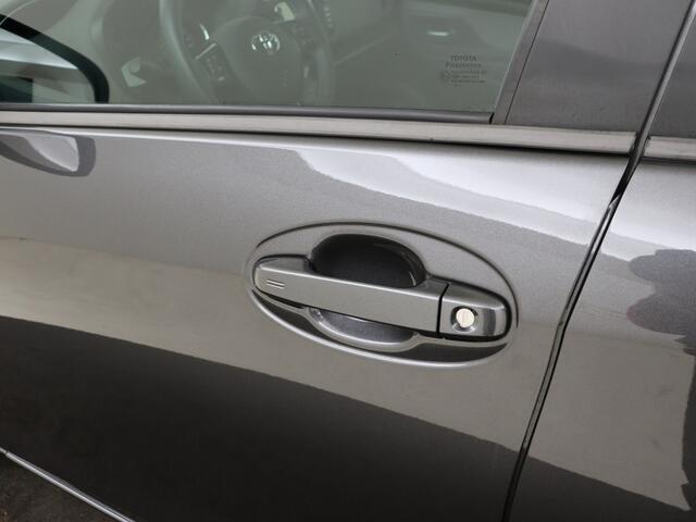 Toyota YARIS 1.5 Hybrid Dynamic Navigatie | dealeronderhouden |