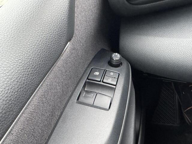 Toyota YARIS 1.5 Hybrid 115 Active | Apple/Android navigatie |