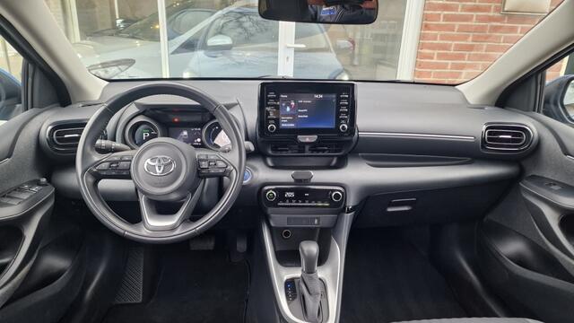 Toyota YARIS 1.5 Hybrid Dynamic, Lane Assist, Adp Cruise, NAP