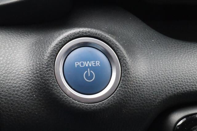 Toyota YARIS 1.5 Hybrid Dynamic Blindspot | Carplay