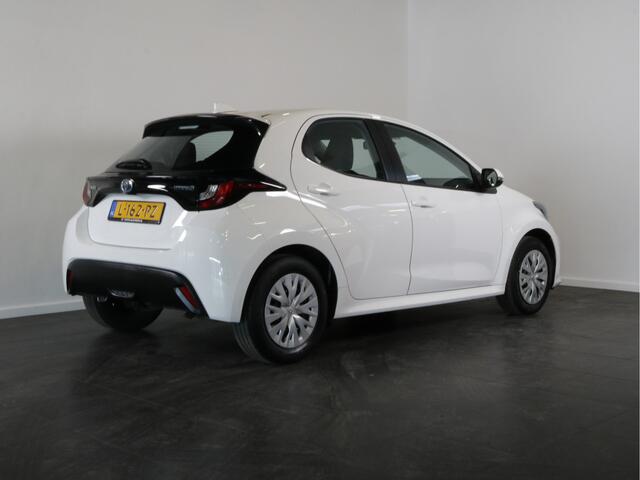Toyota YARIS 1.5 Hybrid Comfort | Airco | Adaptieve Cruisecontrol | Dimsensor |