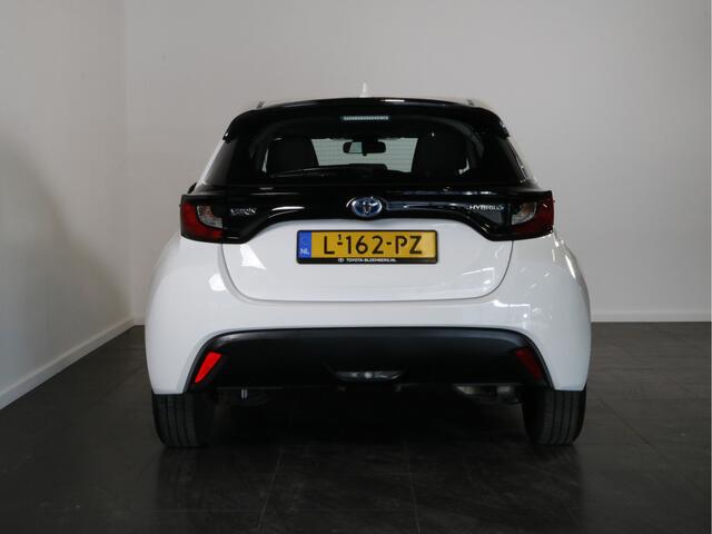Toyota YARIS 1.5 Hybrid Comfort | Airco | Adaptieve Cruisecontrol | Dimsensor |