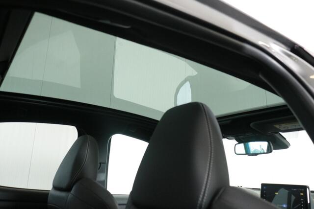 Toyota YARIS 1.5 Hybrid Executive 130 Limited, Head up Display, Panoramadak, Sensoren!