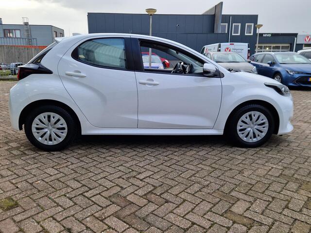 Toyota YARIS 1.0 VVT-i Active