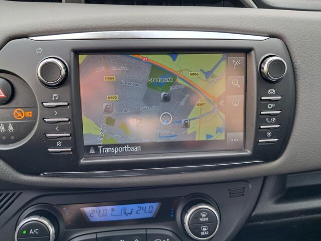 Toyota YARIS 1.5!! VVT-i Active | Clima! | Camera | Ndl auto | 1e Eigenaar | 1.5 motor!! | Navigatie | Cruise control | RIJKLAARPRIJS INCL 12 MAANDEN GARANTIE EN BEURT
