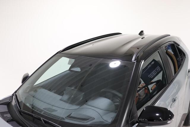 Toyota YARIS Cross 1.5 Hybrid 130 Executive, Premium Pack, BSM, JBL, Head-Up, Kicksensor, Stoel & Stuur verwarming!