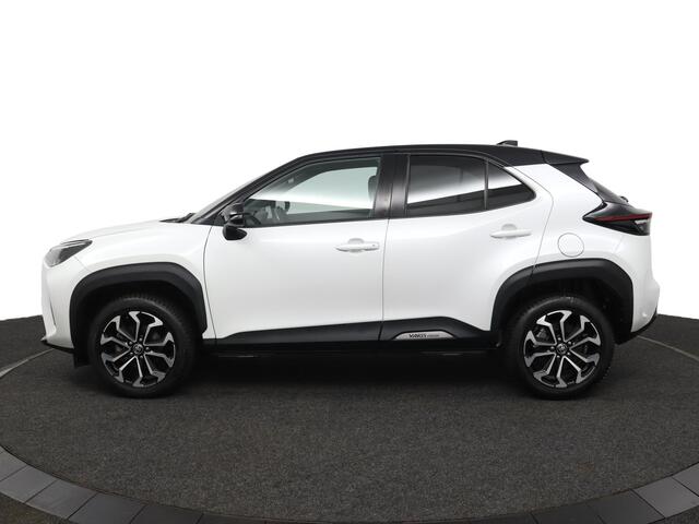 Toyota YARIS Cross 1.5 Hybrid First Edition | Adaptive Cruise Control | Achteruitrijcamera | Apple Carplay | Android Auto | All seasons |