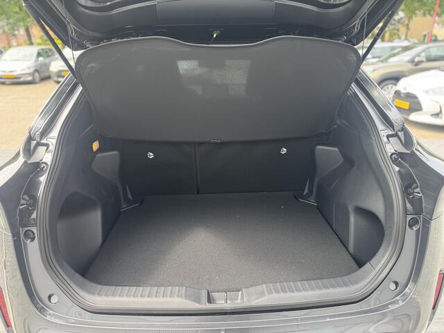 Toyota YARIS Cross 1.5 Hybrid 130 Style Edition 2025 Parkeersensoren, Dodehoekdetectie, Navigatie