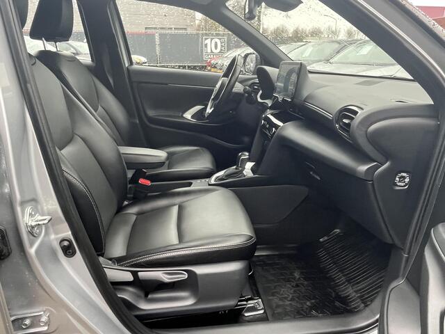 Toyota YARIS Cross 1.5 Hybrid First Edition Leder - Comfort Pack