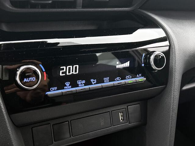 Toyota YARIS Cross 1.5 Hybrid First Edition | 1e Eigenaar | DEALER ONDERHOUDEN | Unieke Kleur | Navigatie |