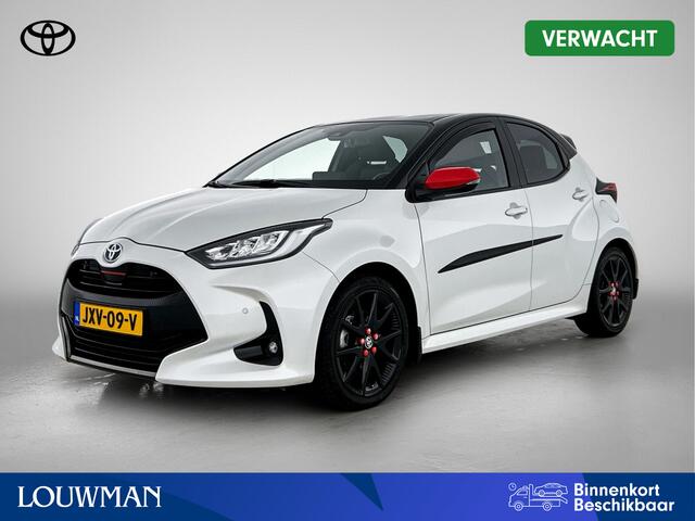 Toyota YARIS 1.5 Hybrid Style | Parkeersensoren | Apple Carplay / Android Auto | Navigatie | Stoelverwarming |