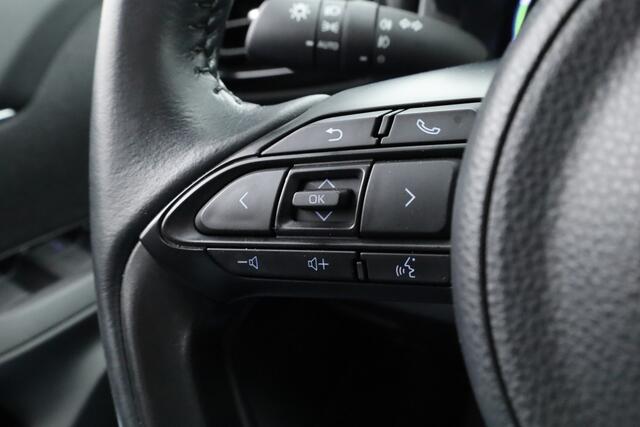 Toyota YARIS Cross 1.5 Hybrid Dynamic | Navi | Camera | Adapt. Cruise | Keyless | LED | Apple CarPlay |