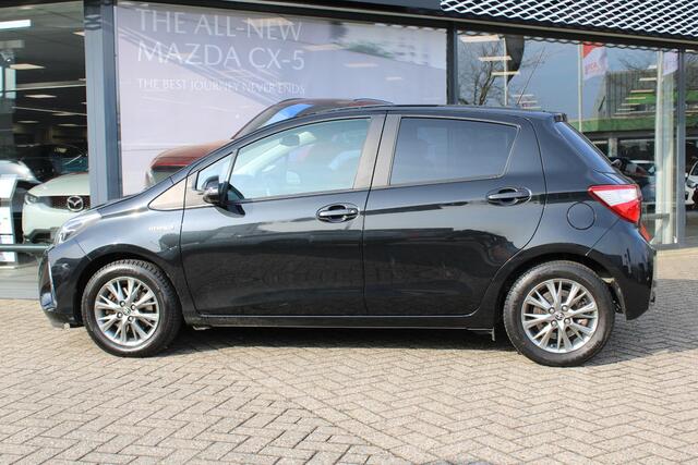 Toyota YARIS 1.5 Hybrid Dynamic , Automaat, All Season, Camera, Navi, Clima, Cruise, LMV 15 Inch, Bluetooth, LKA