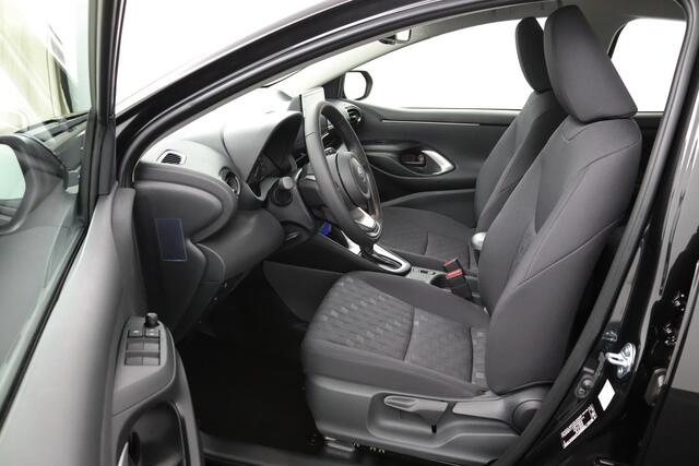 Toyota YARIS 1.5 Hybrid 115 Comfort | Adaptieve Cruise Control | Achteruitrijcamera | Climate Control | Nieuwe Auto |