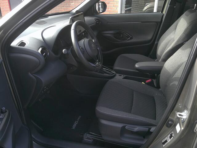 Toyota YARIS Cross 1.5 Hybrid 115 First Edition Pdc