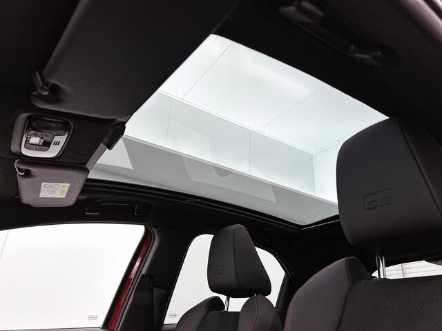 Toyota YARIS 1.5 Hybrid 130 GR Sport Plus Pack *Vraag Naar De Levertijd*