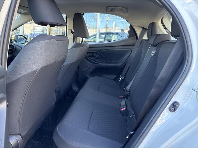 Toyota YARIS 1.5 Hybrid Active **ADAPTIEF CRUISE CONTROL/ CLIMATE CONTROL/ PARKEERCAMERA**