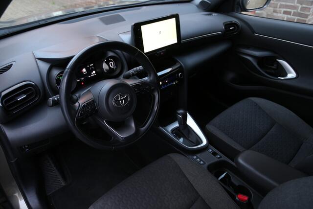 Toyota YARIS Cross 1.5 Hybrid Dynamic Navi LED ACC Camera