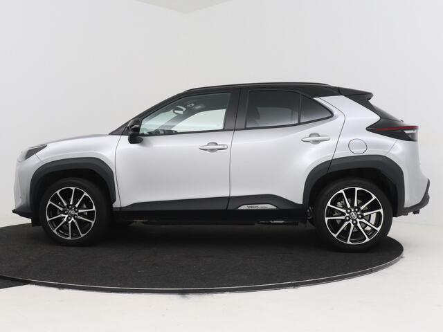 Toyota YARIS Cross 1.5 Hybrid GR Sport | JBL | Stoelverwarming | Head-up display |