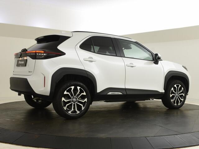 Toyota YARIS Cross 1.5 Hybrid 115 Style | stoel + stuurverwarmd |