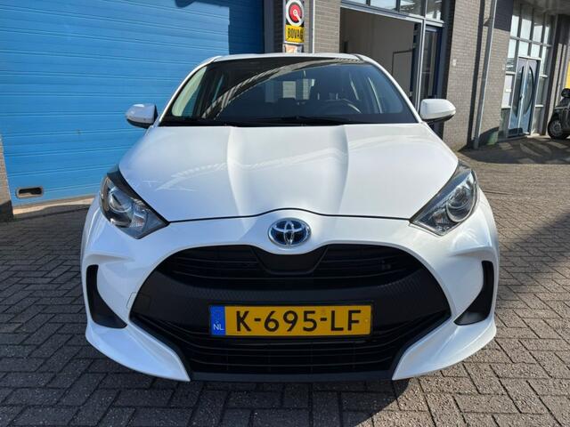 Toyota YARIS 1.5 HYB. COMFORT