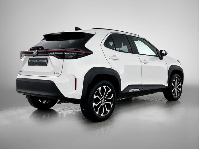 Toyota YARIS Cross Hybrid 115 Dynamic | Stoelverwarming | Stuurwielverwarming |