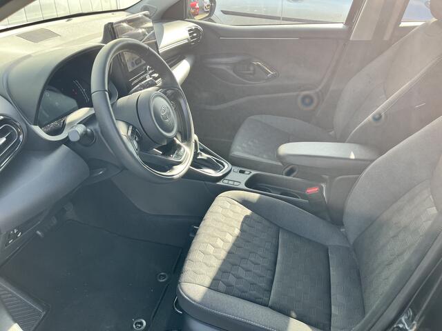 Toyota YARIS 1.5 Hybrid 115 Dynamic Comfort Pack NL auto Stoelverwarming Stuurverwarming