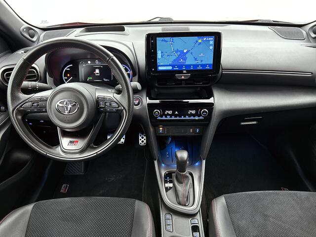 Toyota YARIS Cross 1.5 Hybrid GR Sport | JBL | Sportief uitgevoerd |