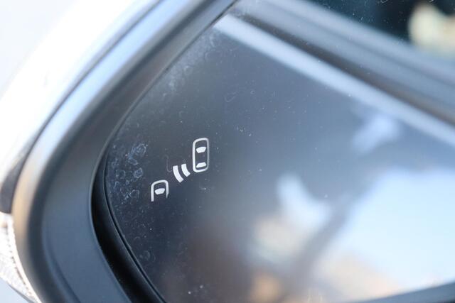 Toyota YARIS Cross 1.5 Hybrid 115 First Edition, Stuurverwarming, Stoelverwarming