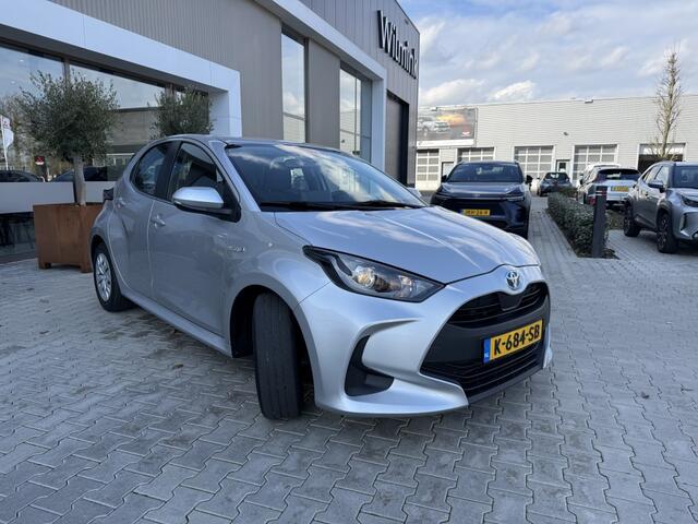 Toyota YARIS 1.5 Hybrid Active | Trekhaak | Navigatie | Carplay
