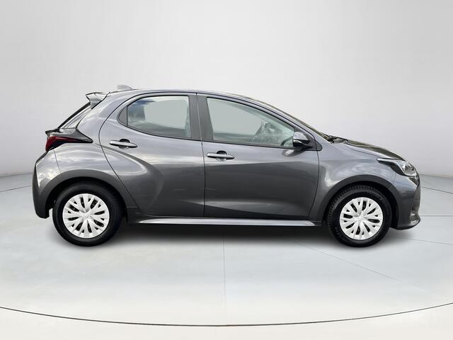 Toyota YARIS 1.5 Hybrid Active | Navigatie | Apple CarPlay/Android auto | Achteruitrijcamera