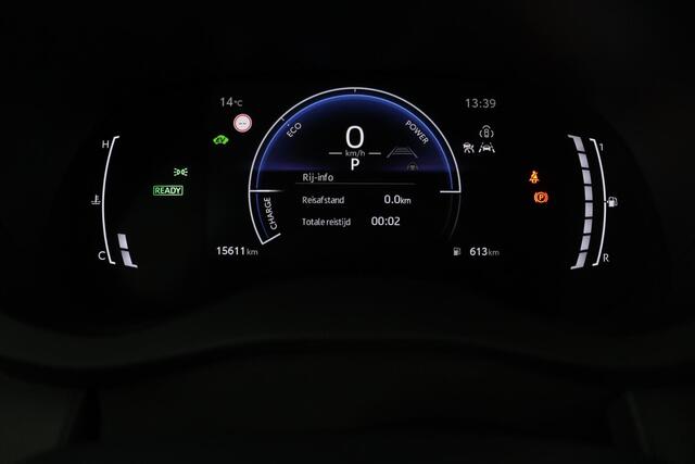 Toyota YARIS 1.5 Hybrid 115 Dynamic | Stoelverwarming | Parkeer sensoren | Stuurwiel verwarming |