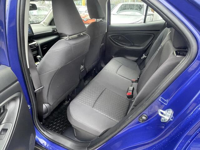 Toyota YARIS Cross 1.5 Hybrid 115 Active Parkeersensoren V+A