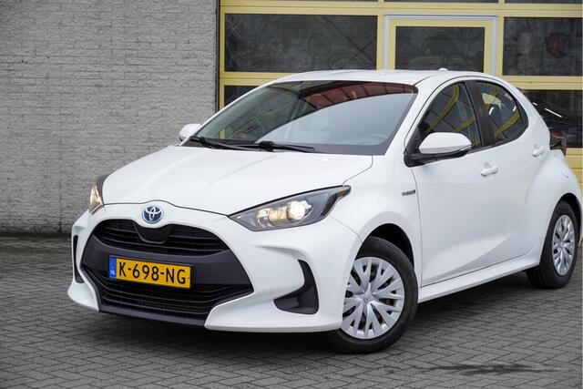 Toyota YARIS 1.5 Hybrid Automaat! Active BJ2021 Achteruitrijcamera | App-Connect | Climate control | Cruise control | Getint glas