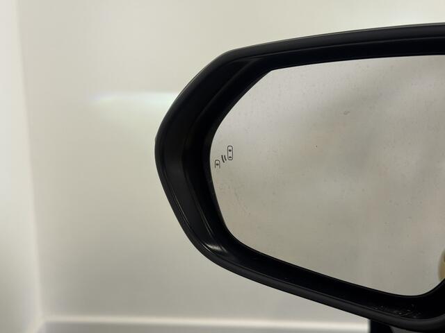 Toyota YARIS Cross 1.5 Hybrid Launch Edition | Panoramadak | JBL-Audio | Lederen Bekleding | Trekhaak |