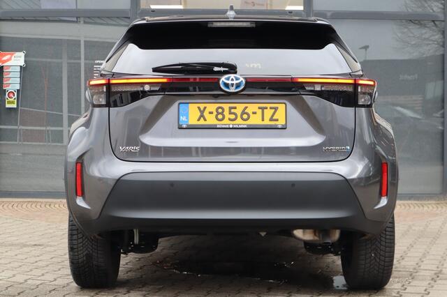 Toyota YARIS Cross 1.5 Hybrid Dynamic | All Seasons | Blindspot | Stuur en Stoelver