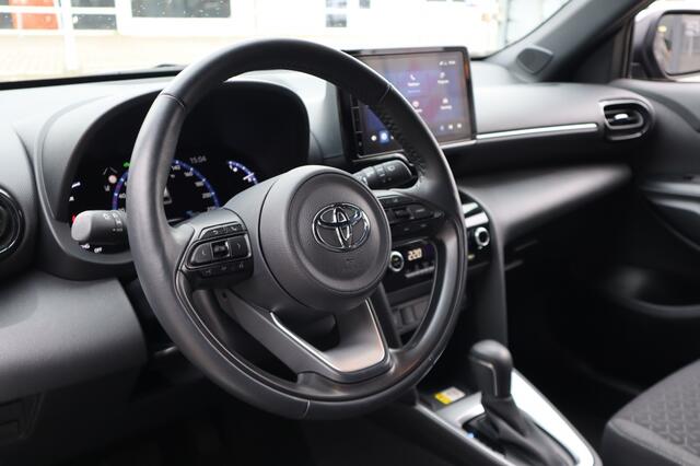 Toyota YARIS Cross 1.5 Hybrid Dynamic | All Seasons | Blindspot | Stuur en Stoelver
