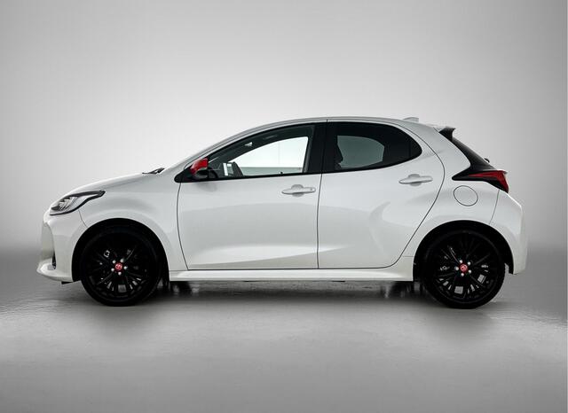 Toyota YARIS 1.5 Hybrid Style | Parkeersensoren Achter | Head Up Display | Stoel / Stuurwielverwarming | Apple Carplay / Android Auto |