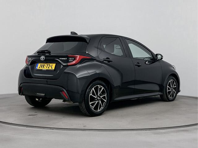 Toyota YARIS 1.5 Hybrid 115 First Edition | 16'' Lichtmetalen velgen | Apple Carplay / Android Auto | Parkeercamera | Keyless Entry/Start |